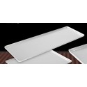 Taca cukiernicza aluminiowa 40x30 cm - kilka tac na ciemnym tle