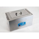 Urządzenie Sous Vide CSV-26 - widok z przodu z pokrywą i panelem sterowania