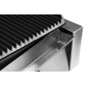 Grill kontaktowy ryflowany 58 cm 3,6 kW - zbliżenie na płytę i rynienkę na tłuszcz