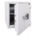 Sejf Protector PLUS 5450 - otwarte drzwi, wnętrze z półką i zamek elektroniczny