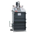 HSM V-Press 504 z wyrzutnikiem - belownica pionowa, bela 60 kg