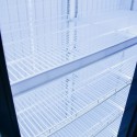 Witryna mroźnicza OLAF R62 - wnętrze z drucianymi półkami