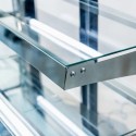 Witryna cukiernicza ELSA S120 - szklana półka z oświetleniem LED, zbliżenie na narożnik
