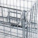 Pojemnik siatkowy Mega-M 125x105x98 cm - zbliżenie na zatrzask w narożniku