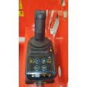 Podnośnik koszowy CFPT0608SP - joystick i panel sterowania w koszu