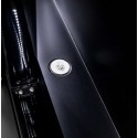 Witryna chłodnicza 2-drzwiowa 800L DIEGO R112 black - zbliżenie na oświetlenie LED i element mocowania