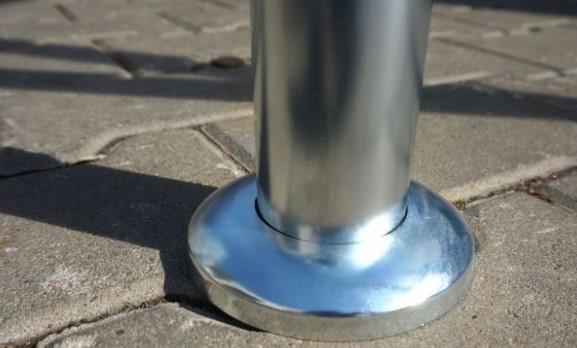 Rozetka maskująca płaska ( do stojaków U z mocowaniem do wbetonowania) - 2 szt